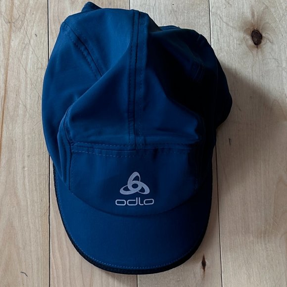 Unisex Running Cap - Picture 3 of 4